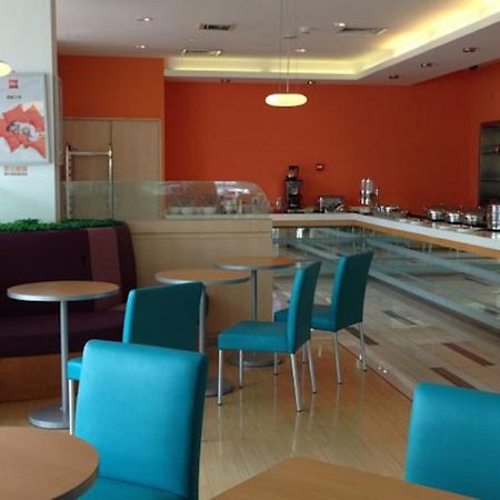 Готель Ibis Qingdao Ningxia Road Екстер'єр фото