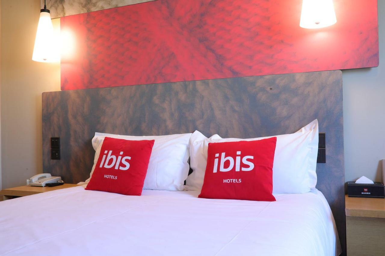 Готель Ibis Qingdao Ningxia Road Екстер'єр фото